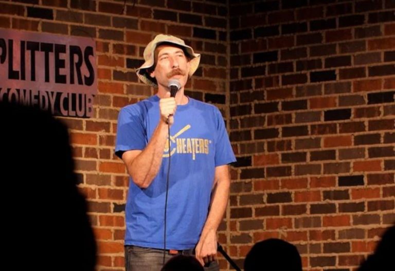 Side Splitters Comedy Club is Back and Better Than Ever